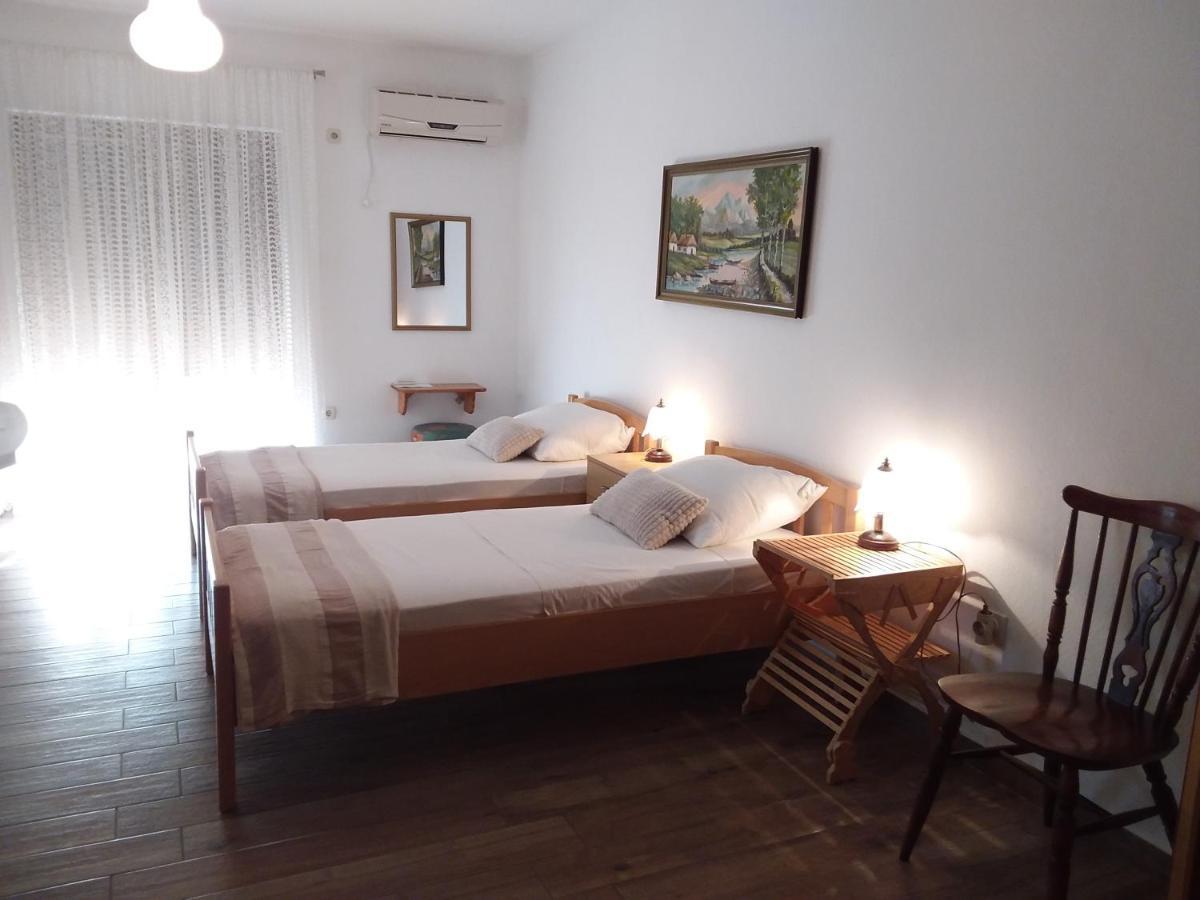 Apartman Tomo Pula Luaran gambar